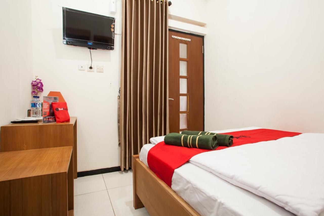 Reddoorz Syariah Near Singha Merjosari Park Μαλάνγκ Εξωτερικό φωτογραφία
